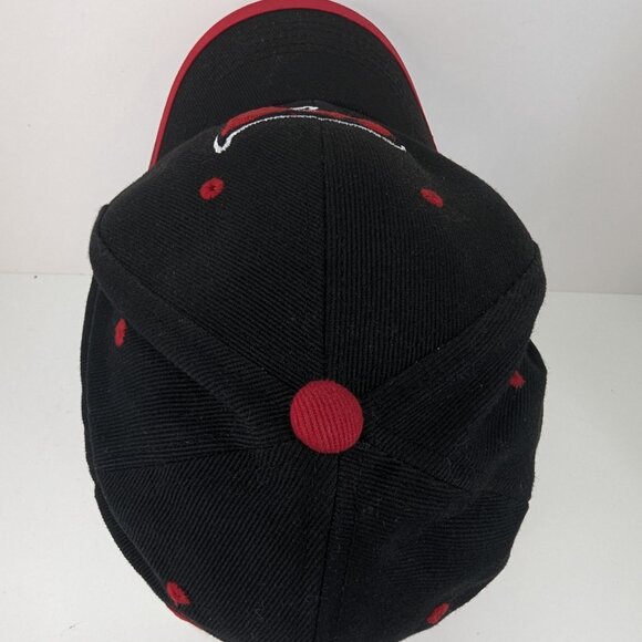 Tampa Bay Buccaneers Emb Logo Men's Black and Red Adj Strap Back Cap Hat NWOT - Picture 6 of 9